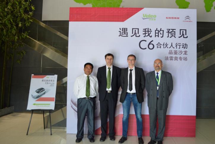 伟巴斯特的极致天窗工艺冰球突破爆百万大奖遇见(图11) 伟巴斯特的极致天窗工艺冰球突破爆百万大奖遇见(图11)