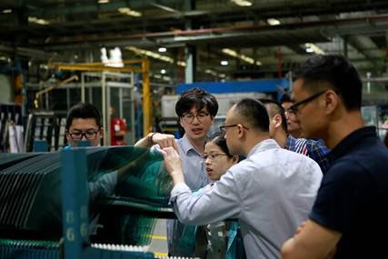 伟巴斯特的极致天窗工艺冰球突破爆百万大奖遇见(图22) 伟巴斯特的极致天窗工艺冰球突破爆百万大奖遇见(图22)