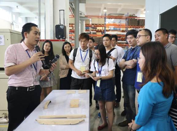 伟巴斯特的极致天窗工艺冰球突破爆百万大奖遇见(图29) 伟巴斯特的极致天窗工艺冰球突破爆百万大奖遇见(图29)